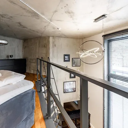 Dream - Modern Centre Lofts With Self Check-in